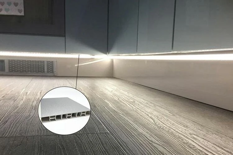 New-type-kitchen-cabinet-pvc-LED-skirting (1)_