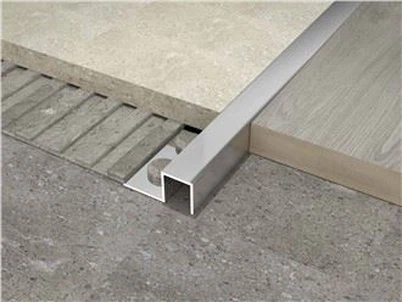 Keraamiliste põrandaplaatide servade viimistlus